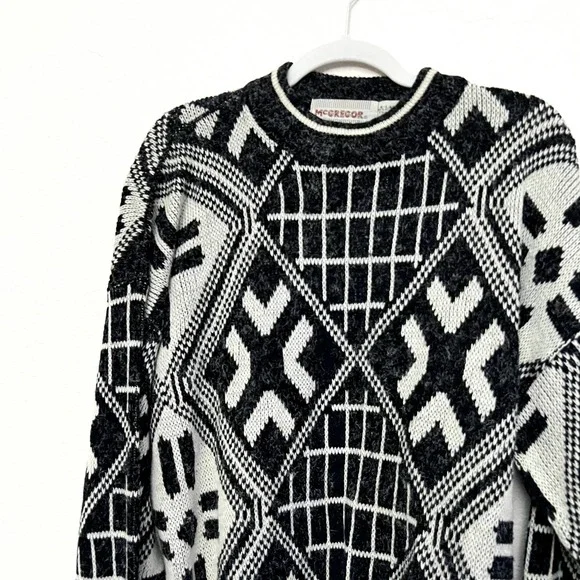 MCGREGOR Vintage Men's size XL Geometric Multi Print Crewneck Pullover Sweater - Picture 2 of 4